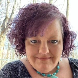 Meet your Posher, Yolanda